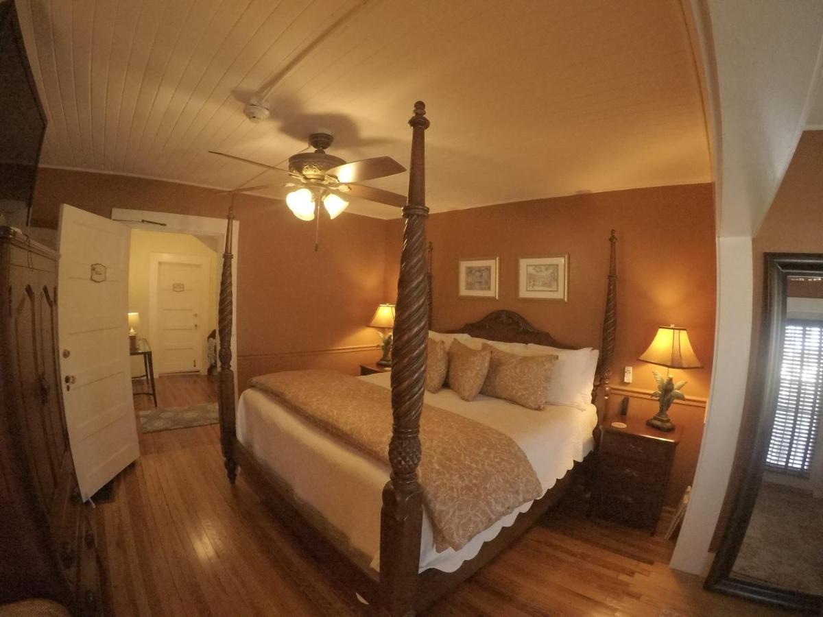 The Hibiscus House Of Fort Myers Exterior foto